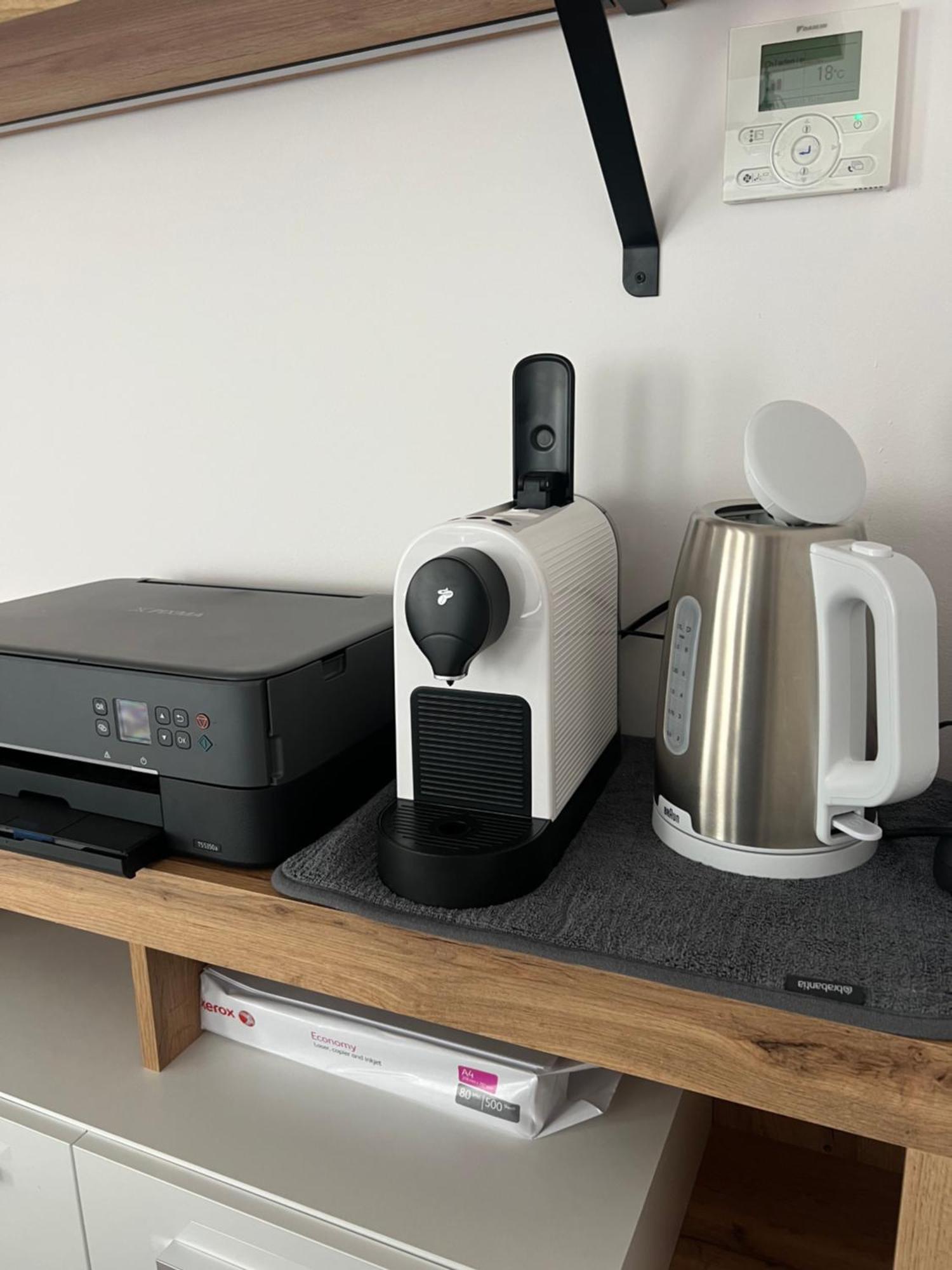 Skau Piano Family & Business Apartment Free Parking 브라티슬라바 외부 사진