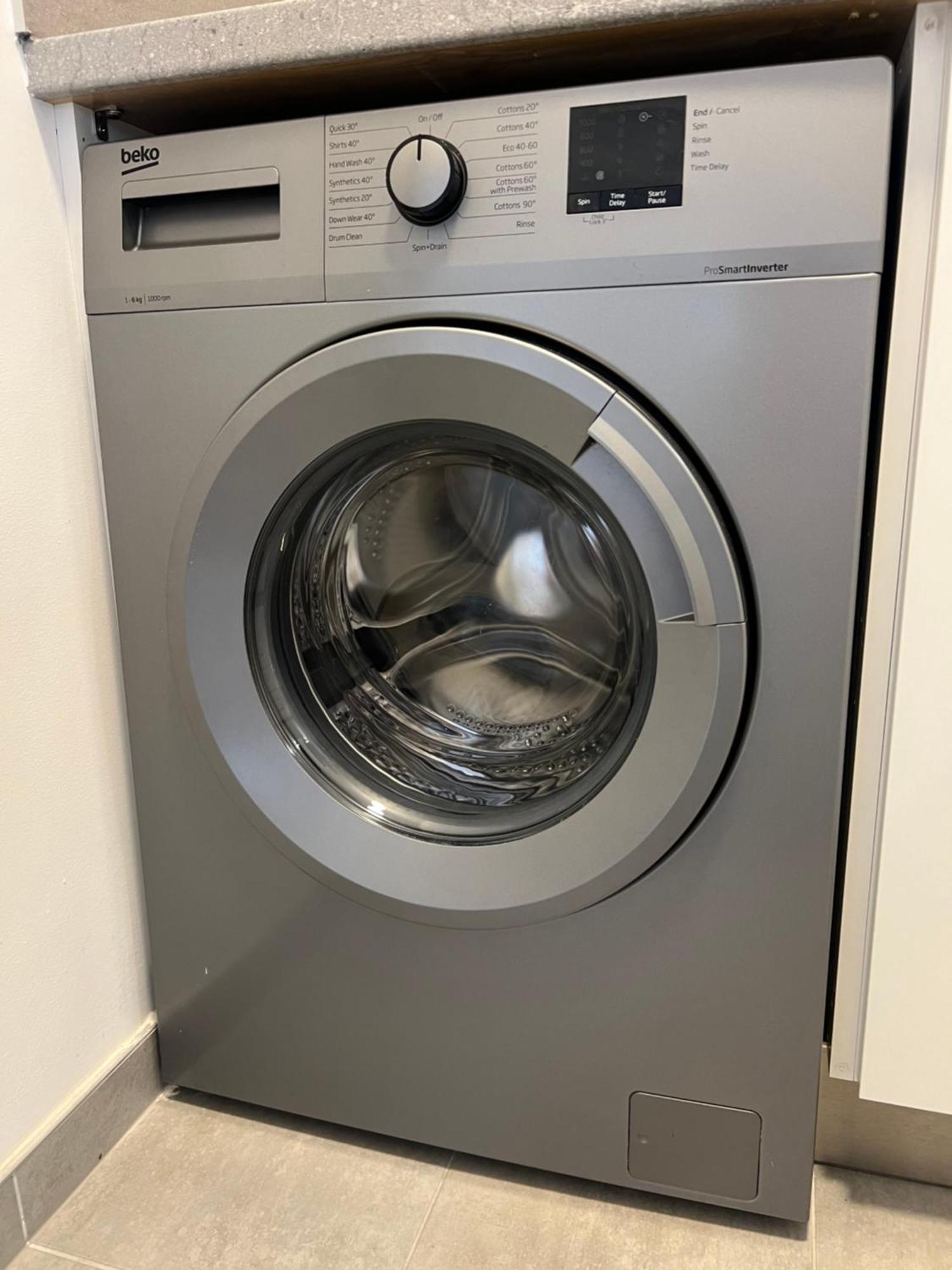 Skau Piano Family & Business Apartment Free Parking 브라티슬라바 외부 사진