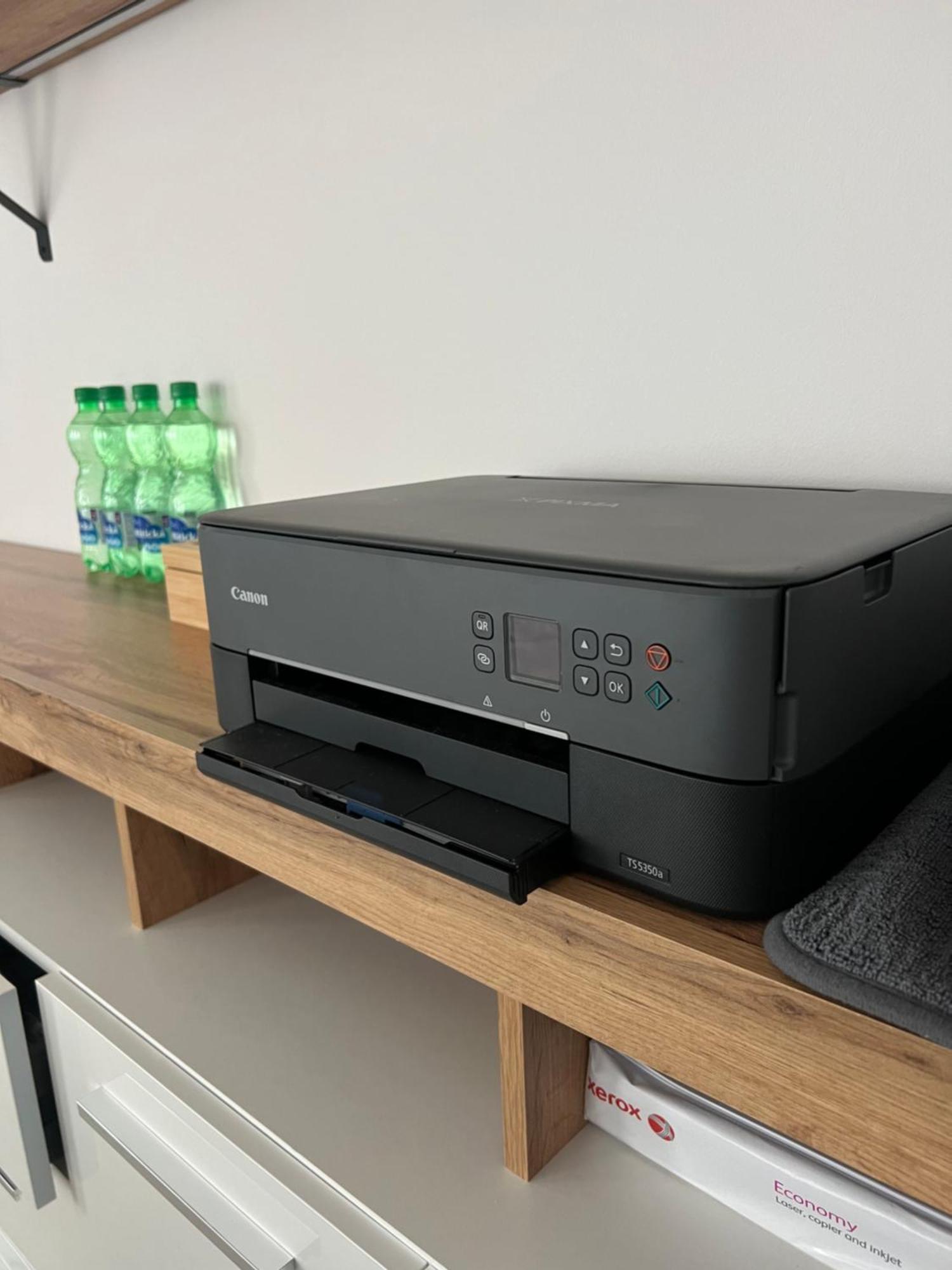 Skau Piano Family & Business Apartment Free Parking 브라티슬라바 외부 사진